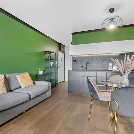 Lam Art Deco Castle View - Ac - Balcony ברטיסלאבה